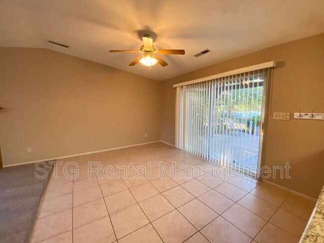 Building Photo - 240 N Sunflower Dr