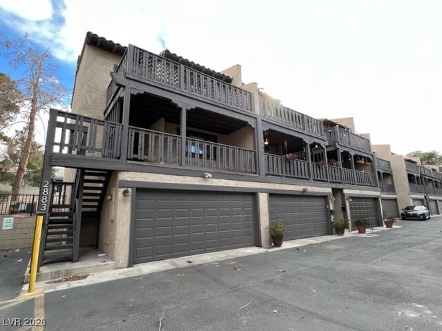 Building Photo - 2883 Calle Del Oro