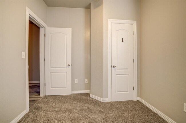 Foto del edificio - 2181 Houston Ave