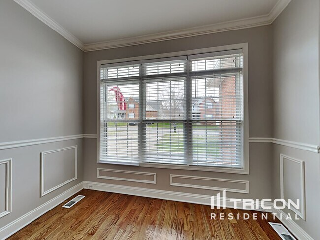 Building Photo - 1216 Chapmans Retreat Dr