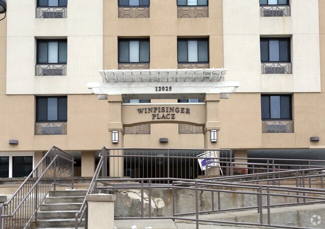 Foto del edificio - Winpisinger Place Senior Community