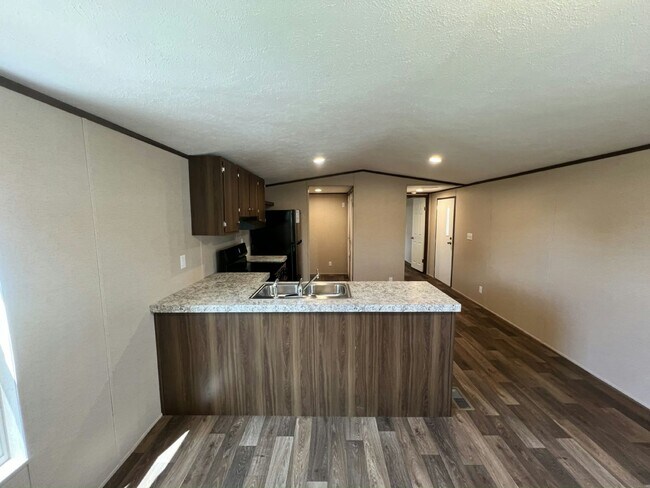 Foto del edificio - 35 Tower Manor Cir W