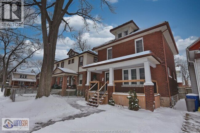 Building Photo - 1585 Church St