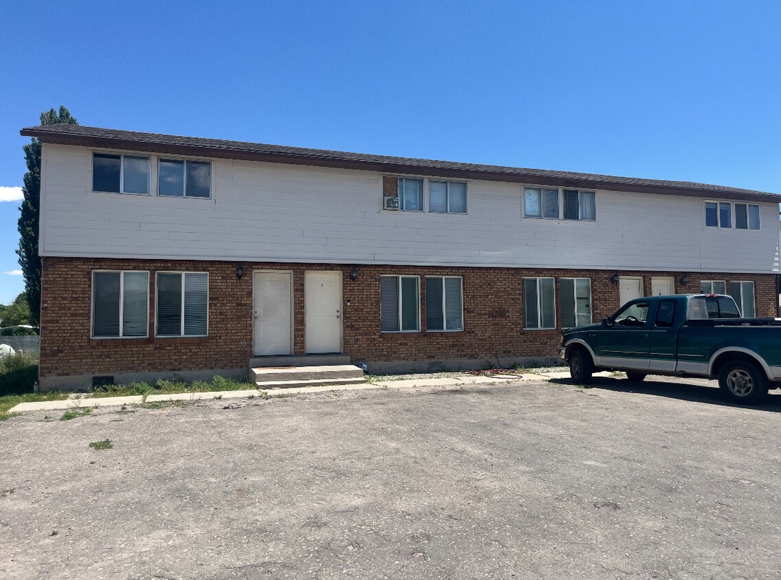 Primary Photo - Vernal 4 Plex