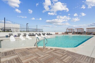 Building Photo - Cendana Craig Ranch