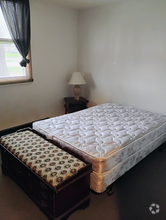 Building Photo - 4766 Wolverton Ln