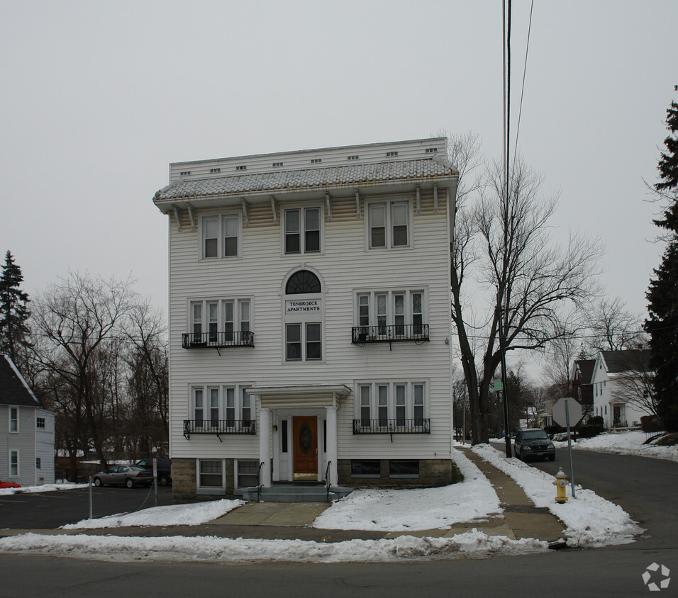 Foto del edificio - 10 N Ten Broeck St