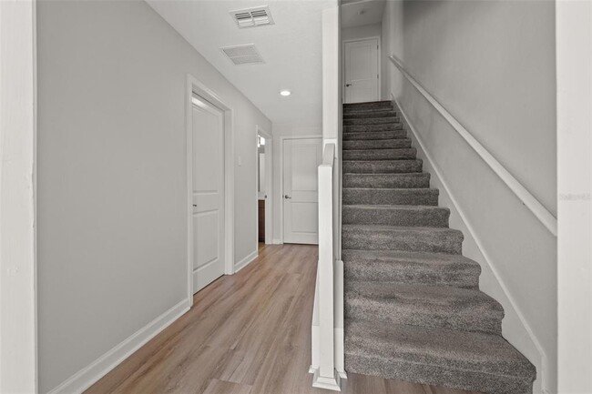 Building Photo - 1510 W Cypress St