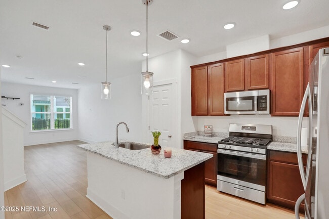 Building Photo - 11103 Quasar Ct