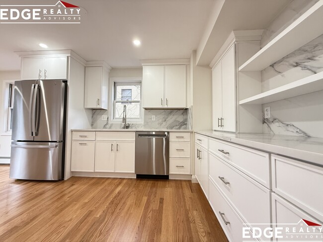 Foto del edificio - 19 Cottage St