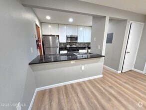 Building Photo - 73 Des Moines Ct