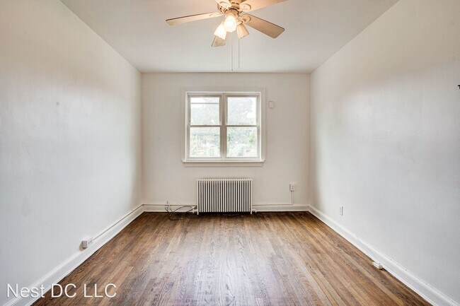 Foto del edificio - 4 br, 2 bath House - 424 19th NE Unit A