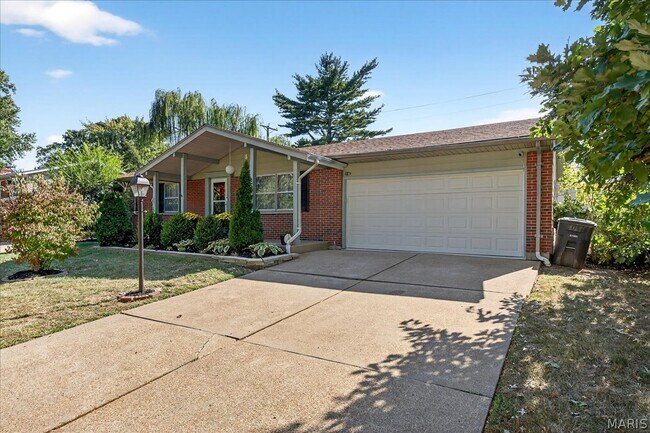 Foto del edificio - 354 Burncoate Dr