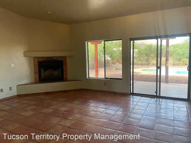 Building Photo - 3 br, 2 bath House - 11065 E. Snyder Rd
