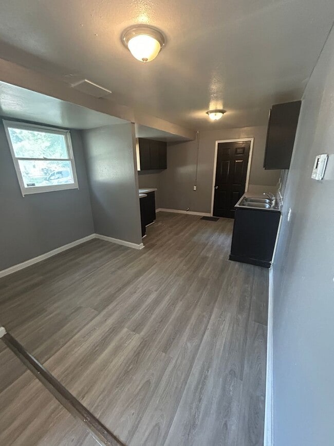 Foto del edificio - LIMITED TIME**NO APPLICATION FEE**1/2 OFF DEPOSIT**