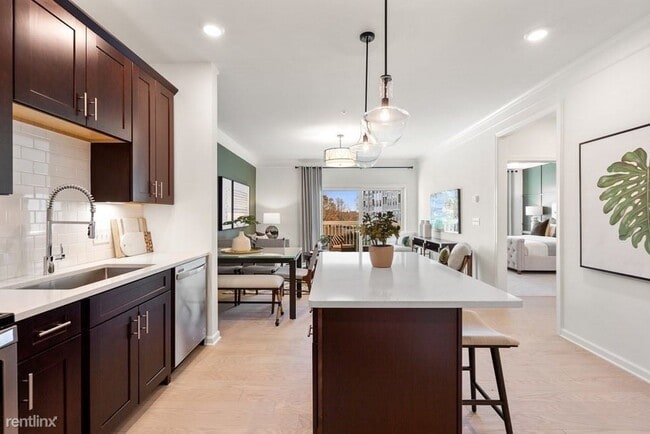 Building Photo - 1 br, 1 bath House - 240 Martins Lndg Apt 303