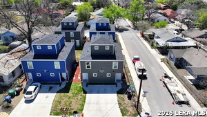 Foto del edificio - 3038 W Salinas