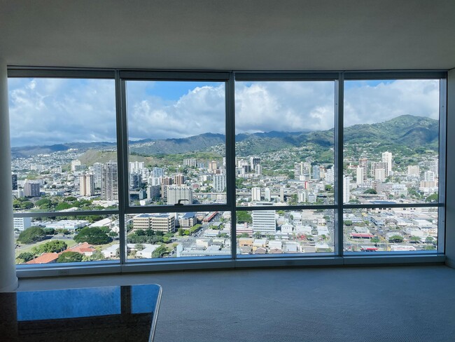 Foto del edificio - 1296 Kapiolani Blvd