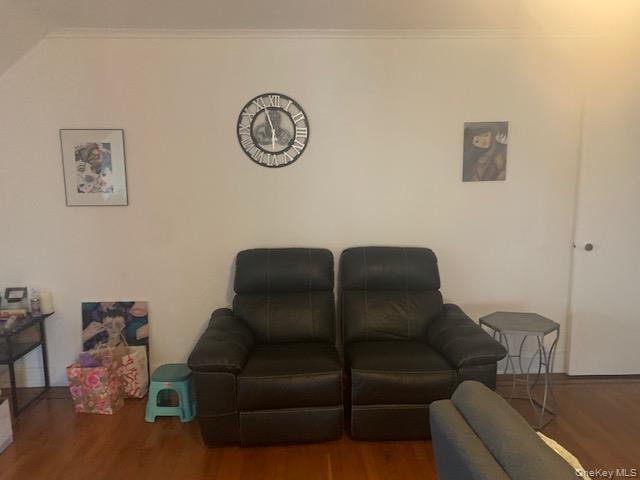 Foto del edificio - 135 E Olive St