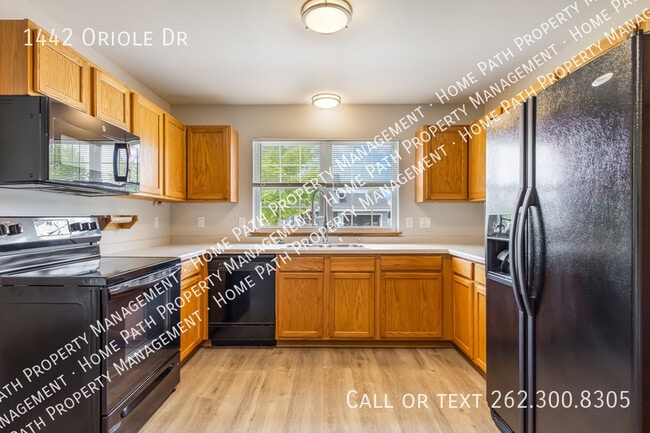 Building Photo - 1442 Oriole Dr