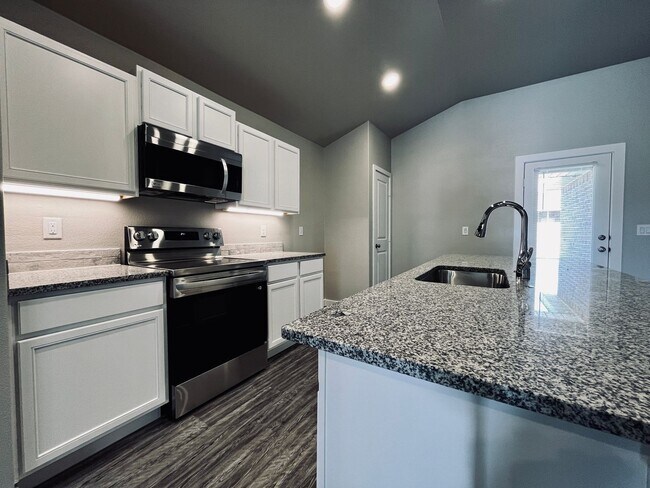 Foto del edificio - JULY PRE-LEASE! 3/2/2 Harvest Subdivision in Wolfforth