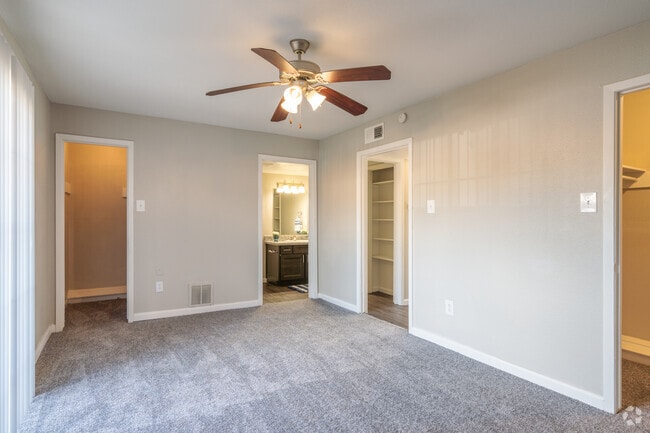 1BR, 1BA - 686SF - The Park at Sorrento