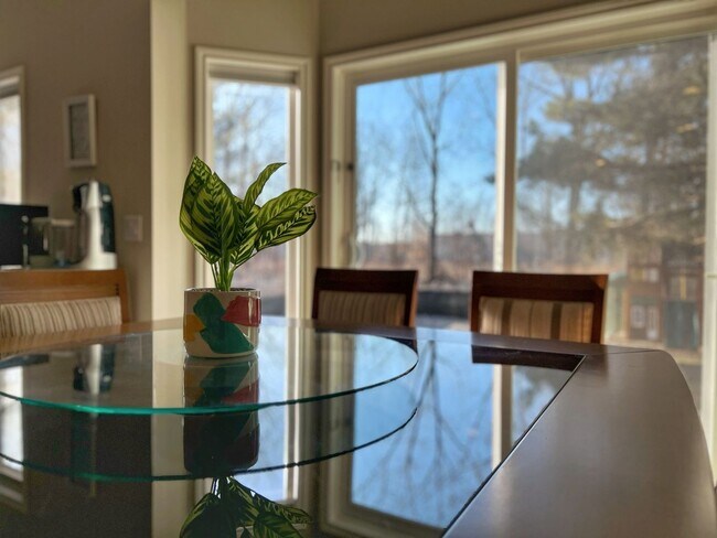 Foto del edificio - 13788 Grandeur Ave