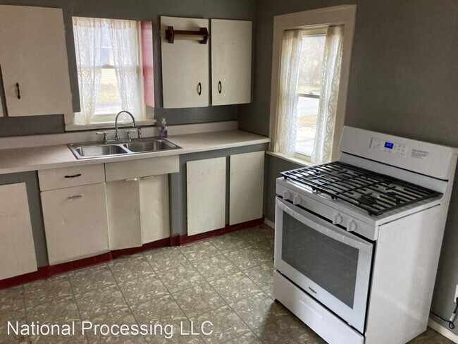Foto del edificio - 2 br, 1 bath House - 5684 South Martin Lut...