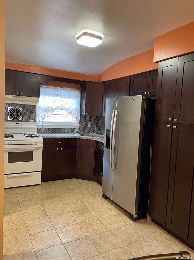 Foto del edificio - 114-30 116th St