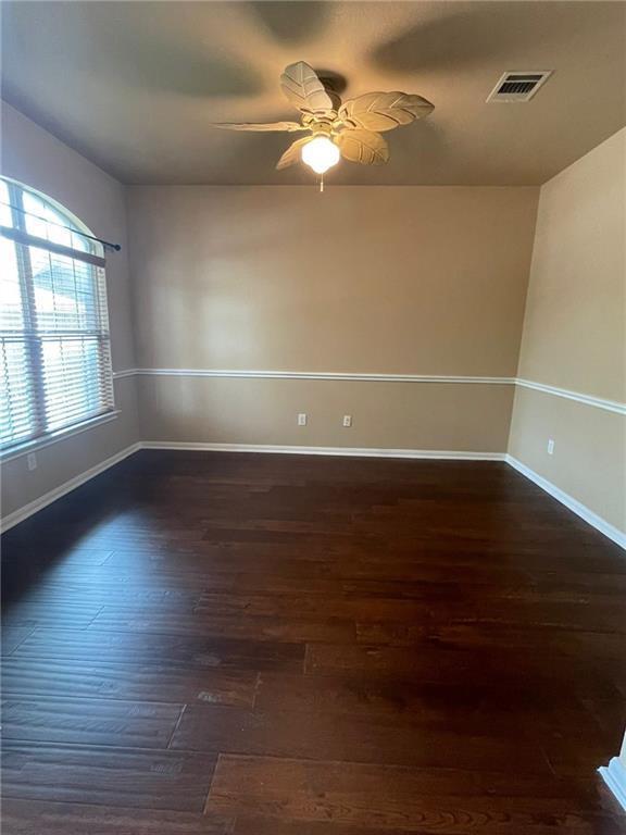 Foto del edificio - 704 S Frontier Ln