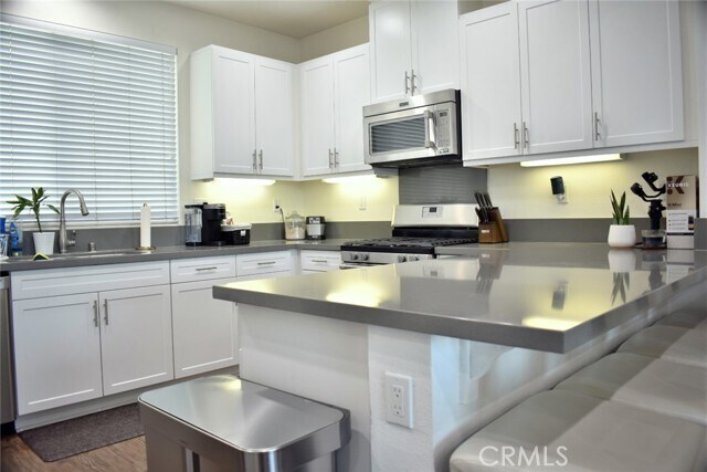 Building Photo - 3004 Sage Pl