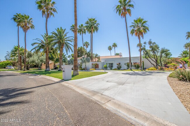 Building Photo - 9128 N 55th St