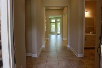 Building Photo - 8727 Stoney Brook Ln