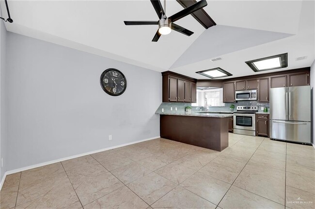 Foto del edificio - 18 N 36th St