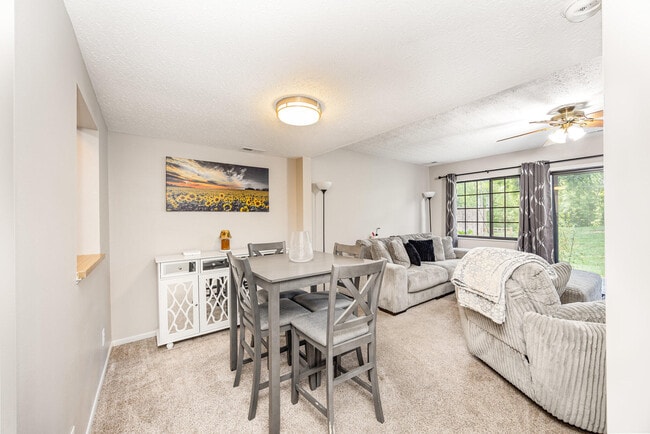 Building Photo - 6307 Cliffside Dr