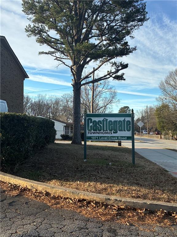 Building Photo - 1071 Level Creek Rd