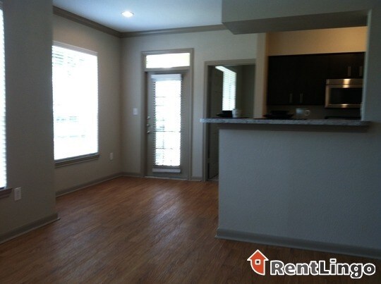 Foto del edificio - 15503 Farm to Market Rd 529