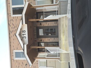 Building Photo - 318 W Ogden Ave