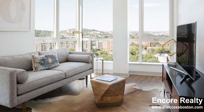 Foto principal - 10 S Huntington Ave