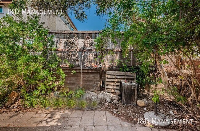 Foto del edificio - 4179 1st Ave.