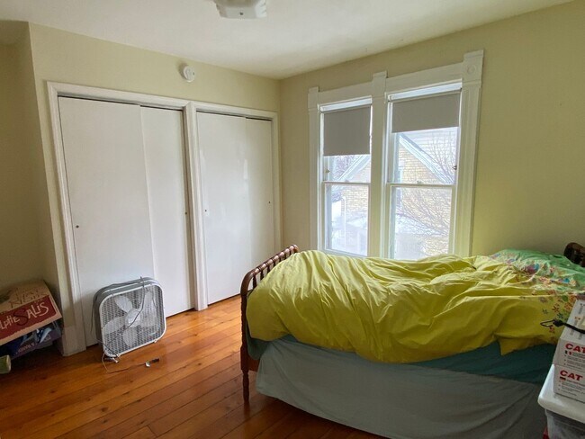 Foto del edificio - 947 E Gorham St