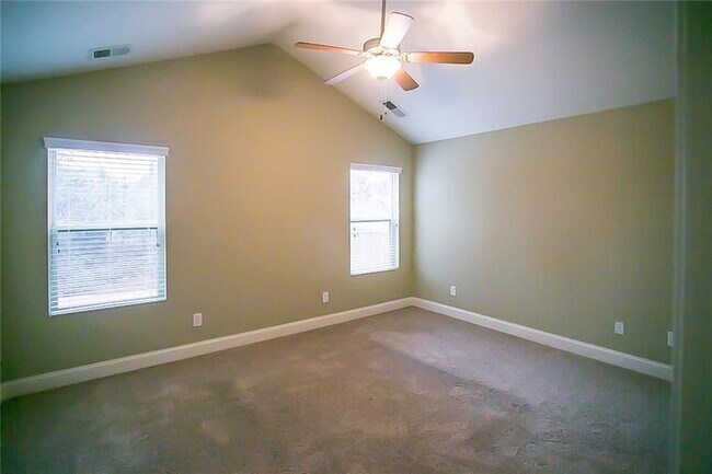 Foto del edificio - 4719 Sweet Water Dr