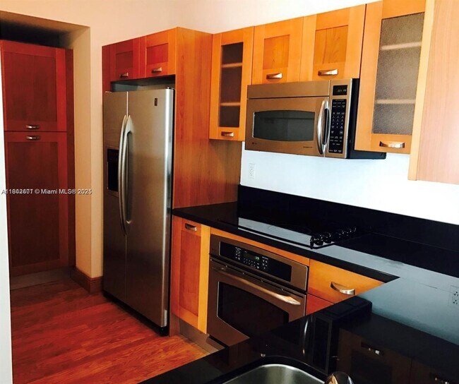 Foto del edificio - 186 SE 12th Terrace