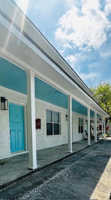 Foto del edificio - The Folly Townhomes