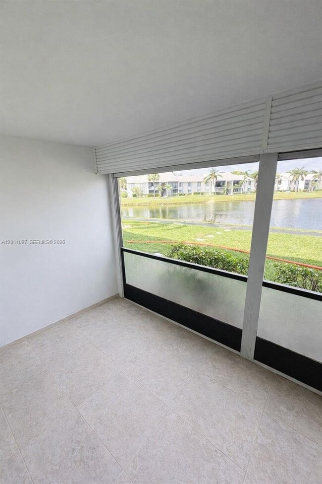 Building Photo - 1110 Green Pine Blvd