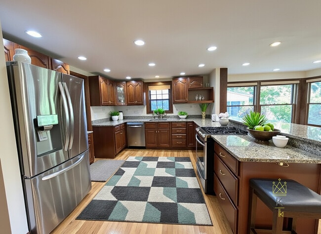 Foto del edificio - 33 Clearwater Rd