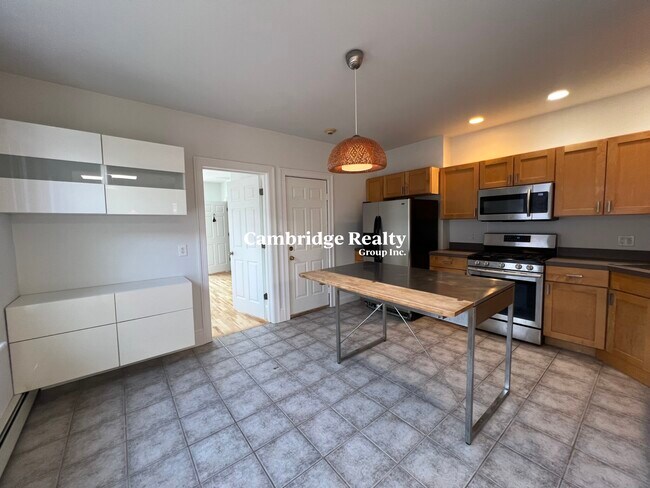 Foto del edificio - 1228 Cambridge St