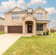 Building Photo - 6107 Bridgewood Dr