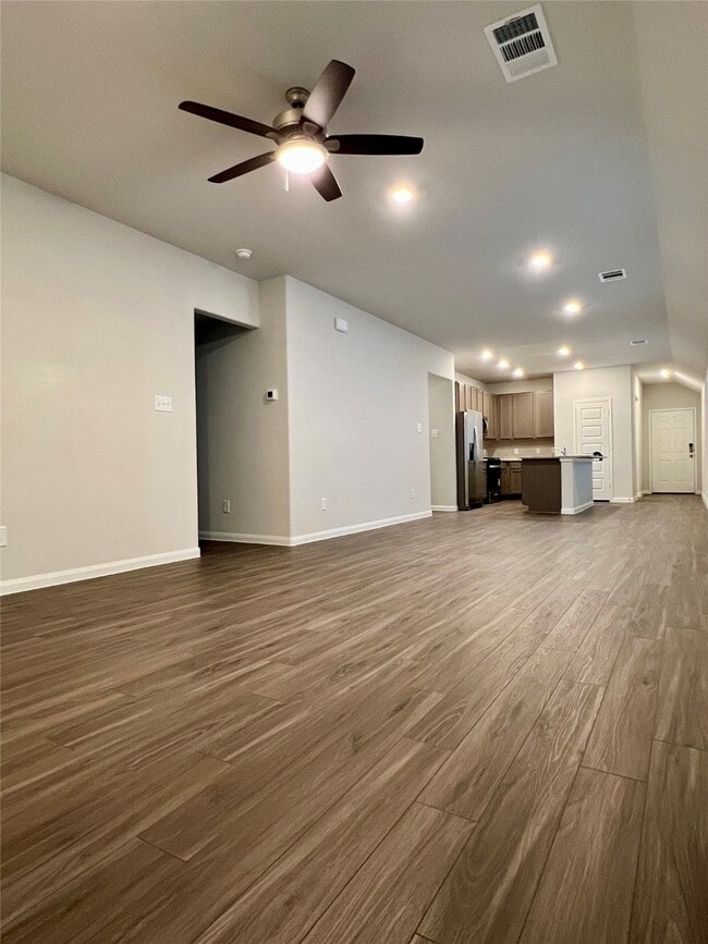 Building Photo - 13341 Burbot Dr