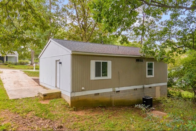 Building Photo - 303 Martin Cir